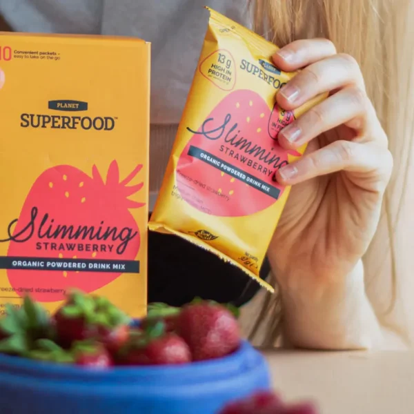 PLANET SUPERFOOD baltyminis kokteilis braškių skonio SLIMMING, 10x30g